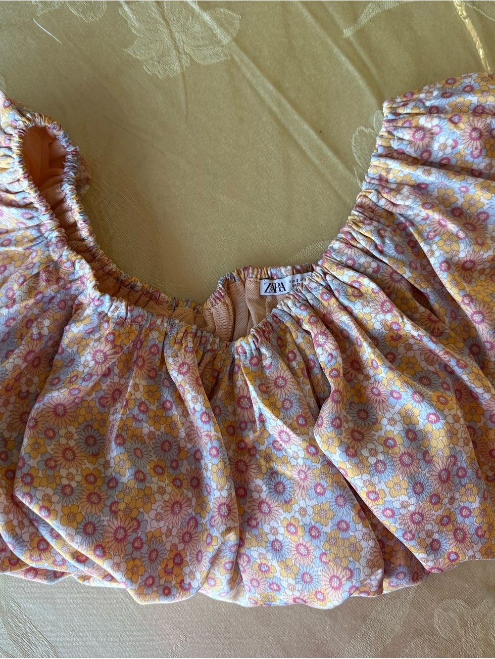 Zara Pastel Floral Puff-Sleeve Top in Pink and Yellow